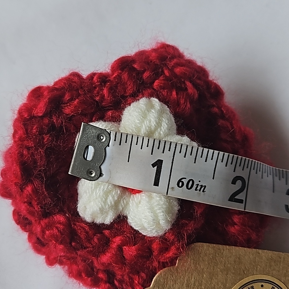 Hand Crafted Red Crochet Chunky yarn Red & white Puffy Flower barrette Hair Clip - Picture 12 of 17